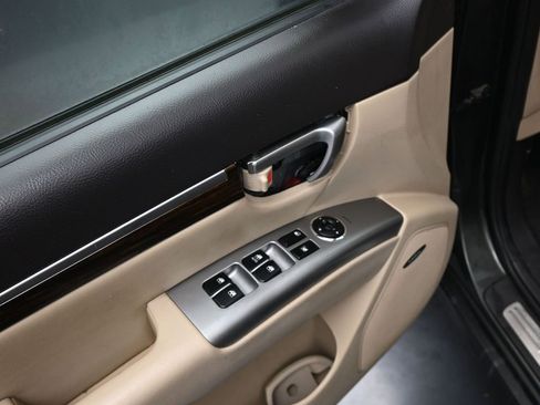 Used 2012 Hyundai Santa Fe Limited image 25