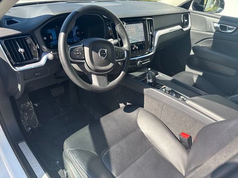 Used 2024 Volvo S60 B5 Core FWD image 6