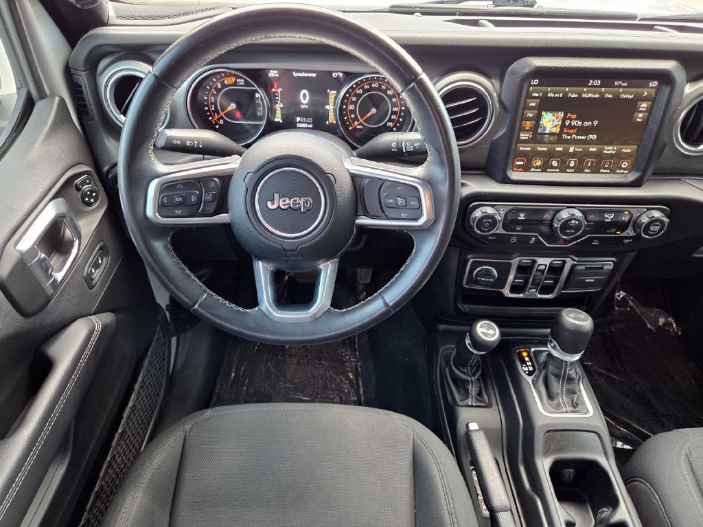 Used 2022 Jeep Wrangler Unlimited Sahara AWD/4WD image 14