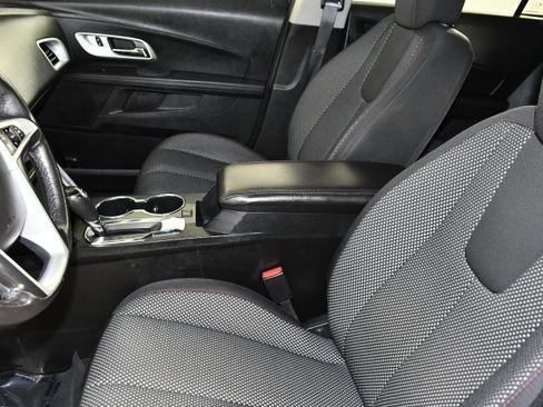 Used 2017 Chevrolet Equinox LT w/ Convenience Package AWD/4WD image 37