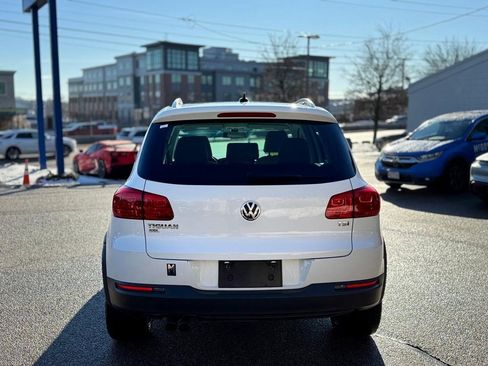 Used 2016 Volkswagen Tiguan SEL image 5
