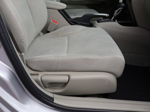 Used 2012 Honda Civic LX image 10
