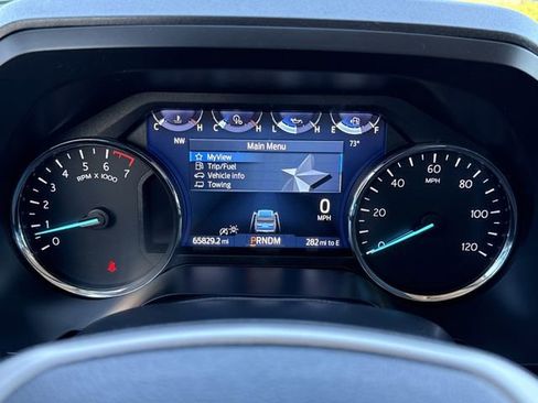 Used 2024 Ford Expedition XLT image 15