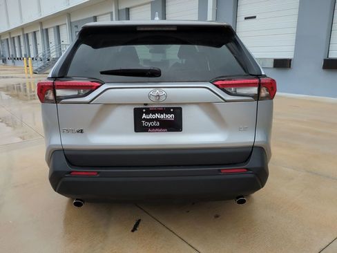 Used 2024 Toyota RAV4 LE image 6