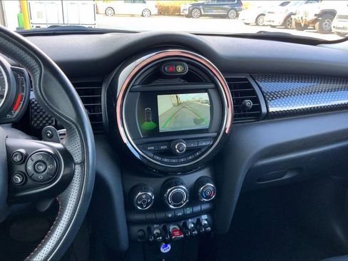Used 2021 MINI Cooper S FWD image 6