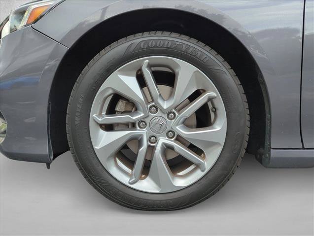 Used 2018 Honda Accord LX image 13