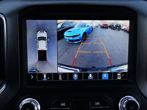 Used 2023 GMC Sierra 2500 Denali w/ Denali Ultimate Package image 22