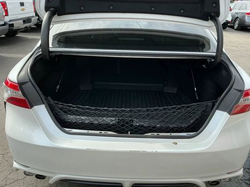 Used 2019 Toyota Camry XSE image 21