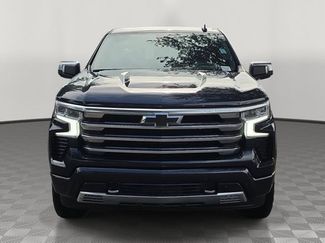Used 2024 Chevrolet Silverado 1500 High Country w/ Technology Package AWD/4WD video 2