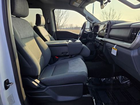 New 2026 Ford F250 XLT w/ XLT Premium Package image 6