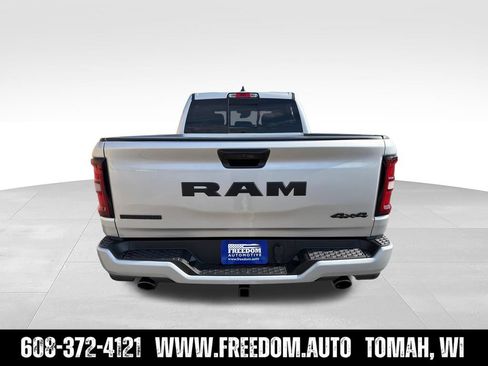 New 2026 RAM 1500 Big Horn AWD/4WD image 4