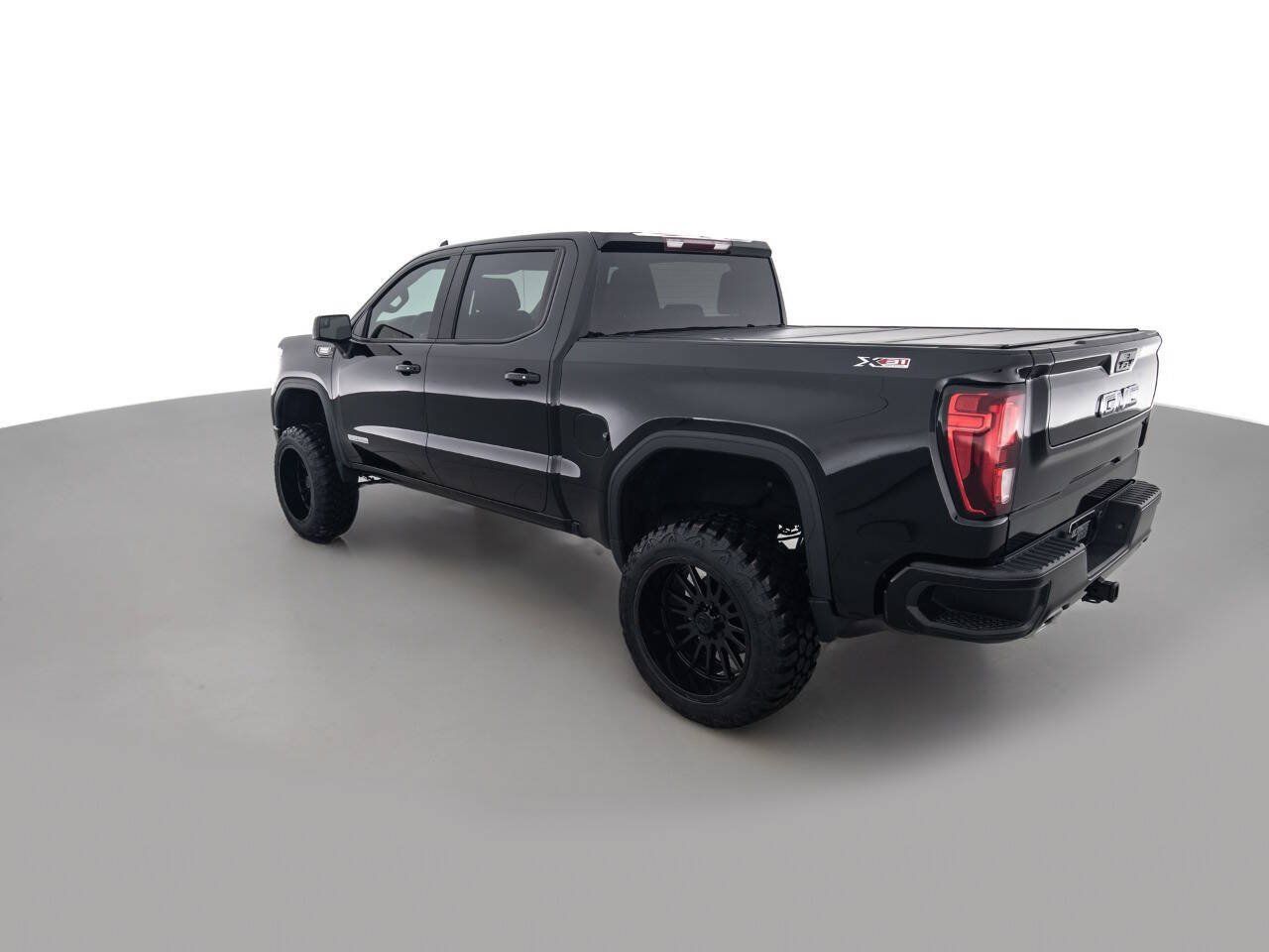 Used 2022 GMC Sierra 1500 Elevation AWD/4WD image 7