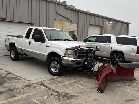 Used 2003 Ford F250 Lariat image 3