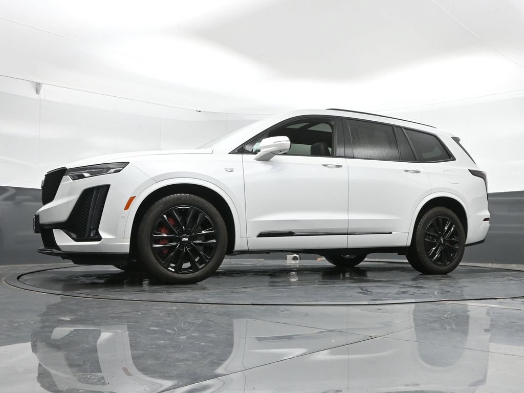 Used 2024 Cadillac XT6 Sport w/ LPO, ONYX Package AWD/4WD image 44