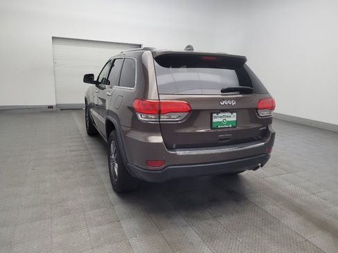 Used 2018 Jeep Grand Cherokee Limited RWD image 5