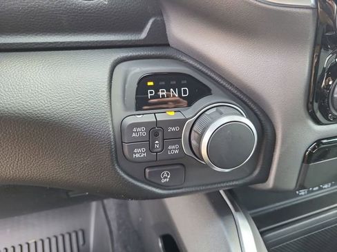 New 2026 RAM 1500 4x4 Crew Cab image 20