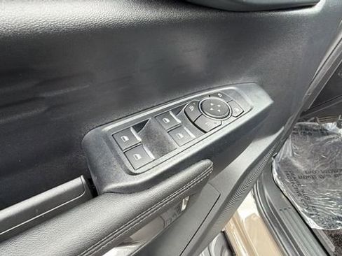 Used 2025 Ford Ranger XLT w/ Equipment Group 301A High image 21