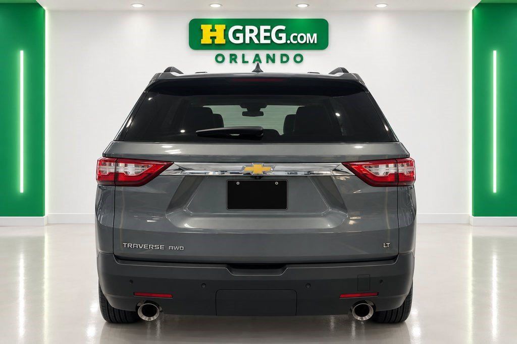Used 2021 Chevrolet Traverse LT AWD/4WD image 7