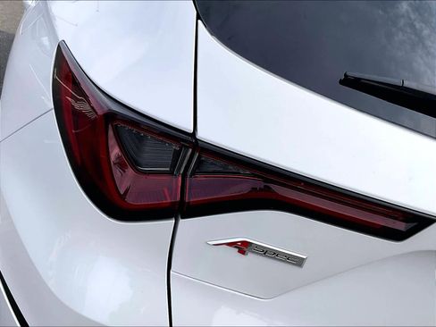 Used 2023 Acura MDX A-Spec image 31