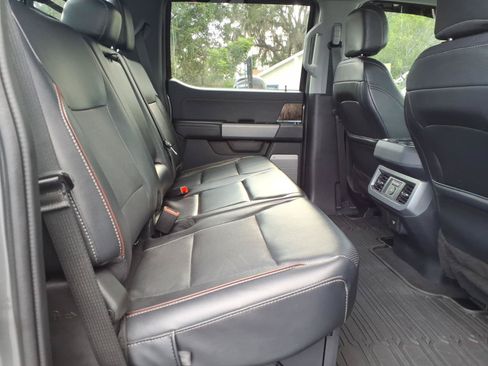 Used 2024 Ford F250 Lariat w/ Lariat Ultimate Package AWD/4WD image 15