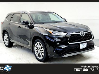 New 2026 Toyota Highlander Platinum