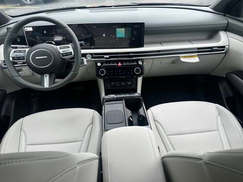 New 2025 Hyundai Tucson Limited image 19