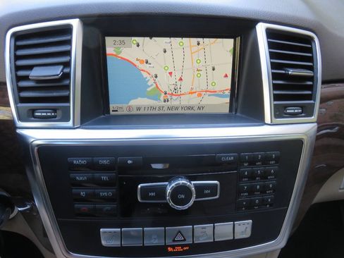 Used 2014 Mercedes-Benz ML 350 4MATIC image 17
