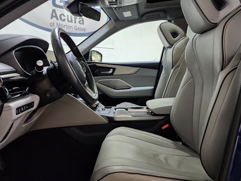 Used 2023 Acura MDX SH-AWD w/ Advance Package image 11