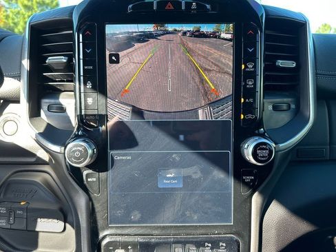 Used 2024 RAM 2500 Laramie w/ Night Edition image 26