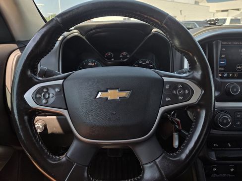 Used 2022 Chevrolet Colorado LT w/ Fleet Safety Package RWD image 22
