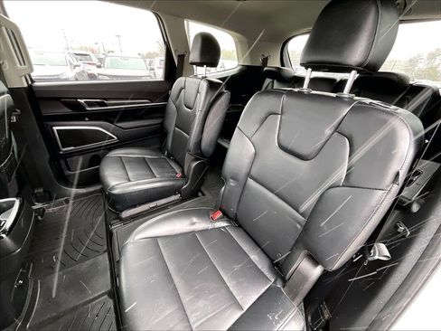 Used 2023 Kia Telluride S w/ S Sunroof Package image 14