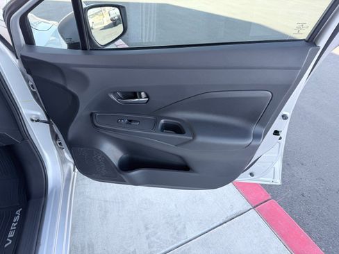 Used 2024 Nissan Versa SV w/ Trunk Package image 19