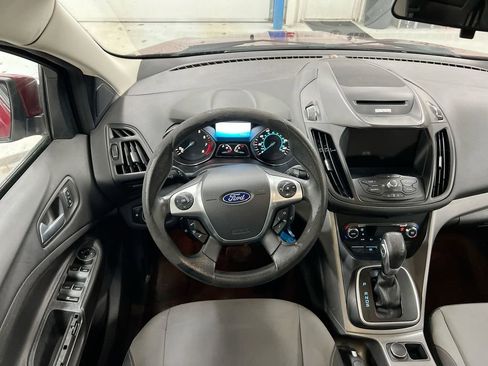 Used 2014 Ford Escape SE w/ Equipment Group 201A image 11