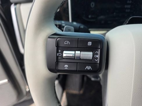 Used 2025 Hyundai Santa Fe Calligraphy AWD/4WD image 18