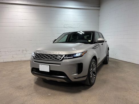 Used 2023 Land Rover Range Rover Evoque S AWD/4WD image 2