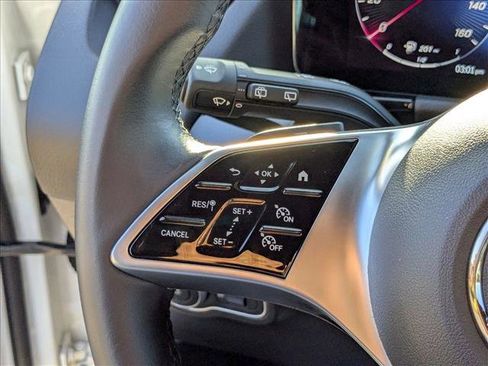 Certified 2025 Mercedes-Benz GLA 250 image 17