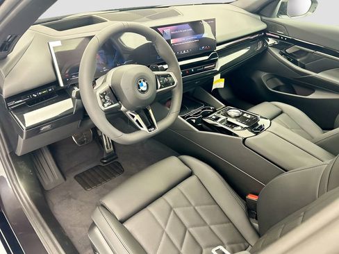 New 2026 BMW 530i w/ M Sport Package image 9