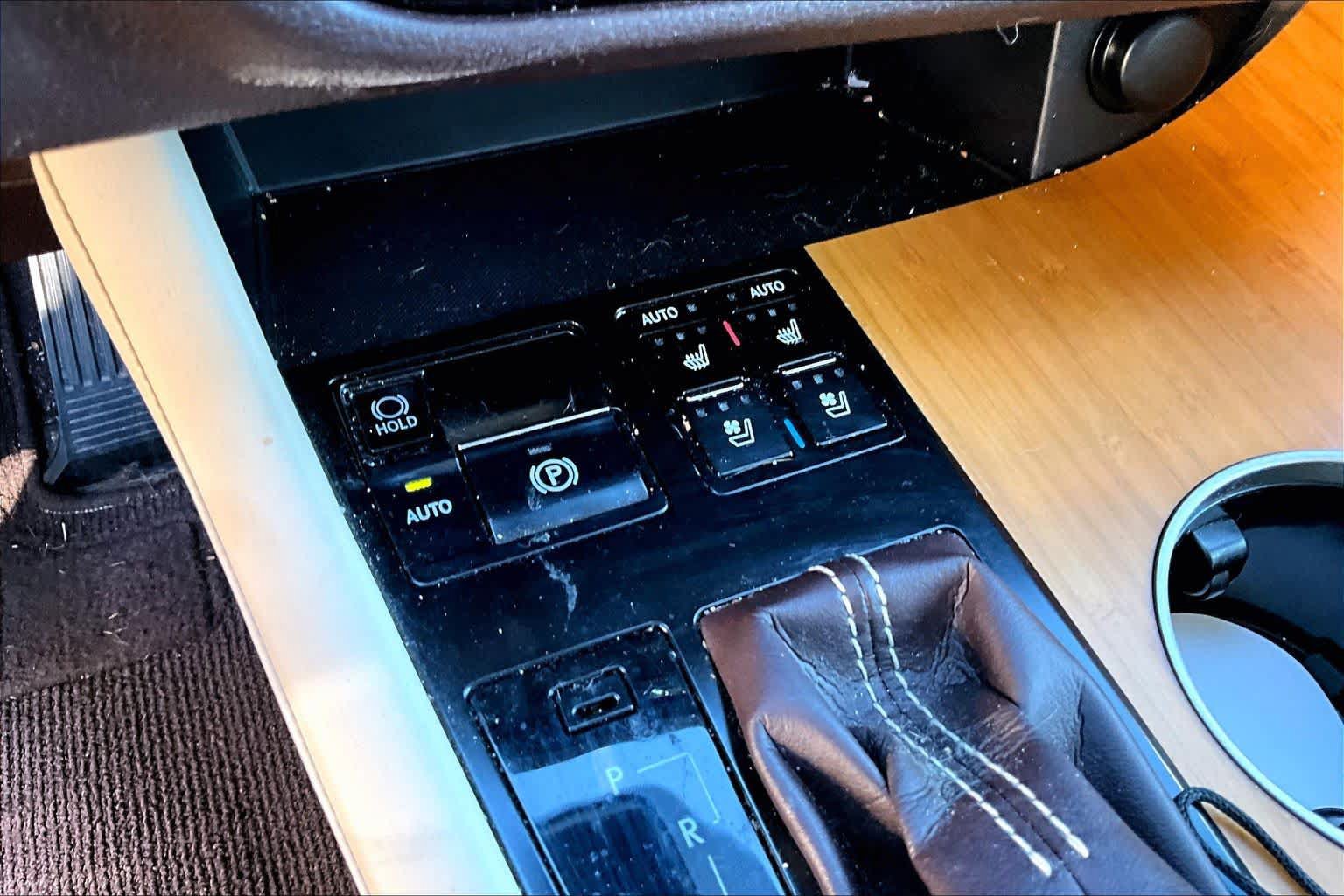 Used 2018 Lexus RX 350 FWD w/ Premium Package image 33