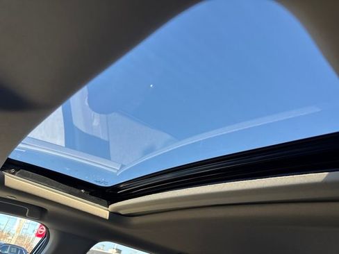 Used 2023 Honda CR-V EX image 13