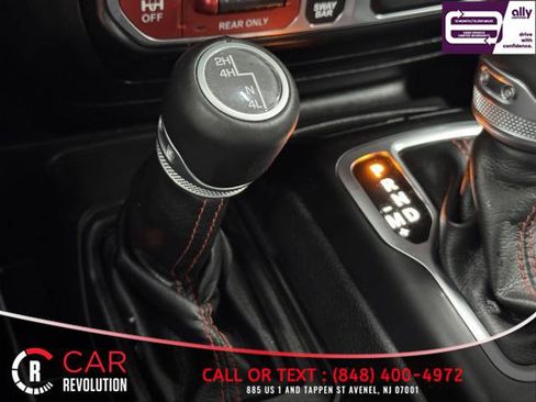 Used 2020 Jeep Gladiator Rubicon w/ Dual Top Group image 47