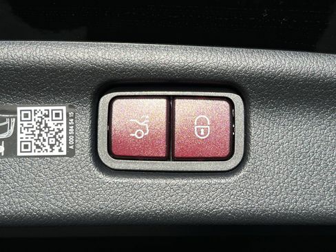 New 2026 Mercedes-Benz C 300 4MATIC Sedan image 25