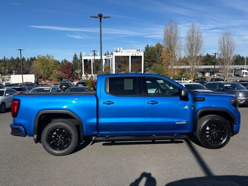 Used 2024 GMC Sierra 1500 Elevation w/ LPO, Elevation Black Package image 4