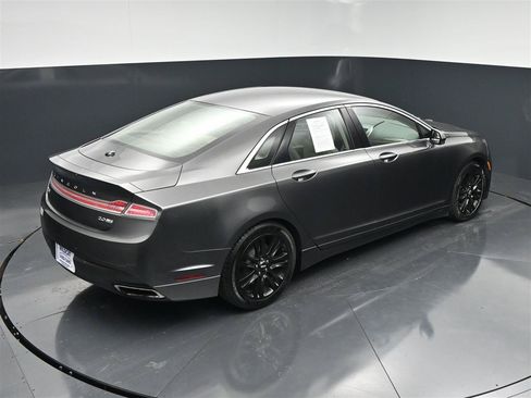 Used 2016 Lincoln MKZ AWD image 24