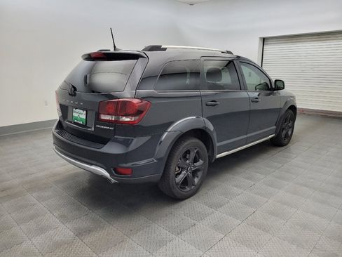 Used 2018 Dodge Journey Crossroad w/ Popular Equipment Group image 9