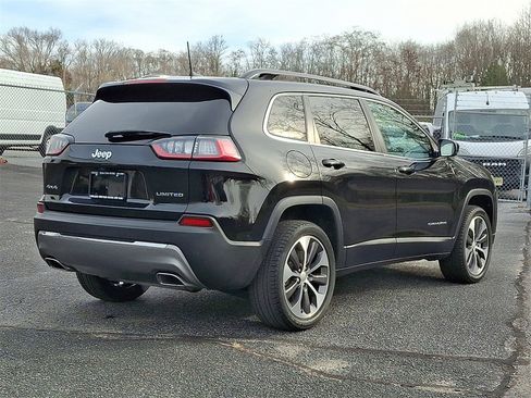 Used 2022 Jeep Cherokee Limited w/ Elite Package image 6