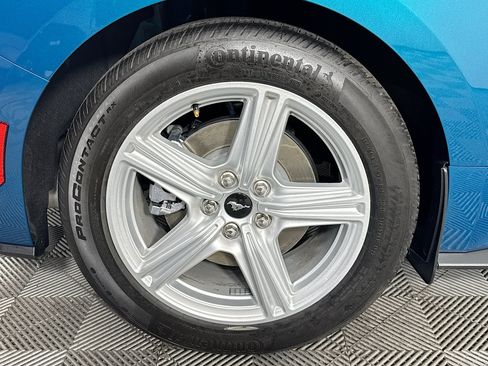 Used 2026 Ford Mustang Convertible RWD image 27