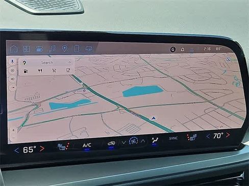 New 2025 Chevrolet Traverse LT w/ Enhanced Driving Package image 11
