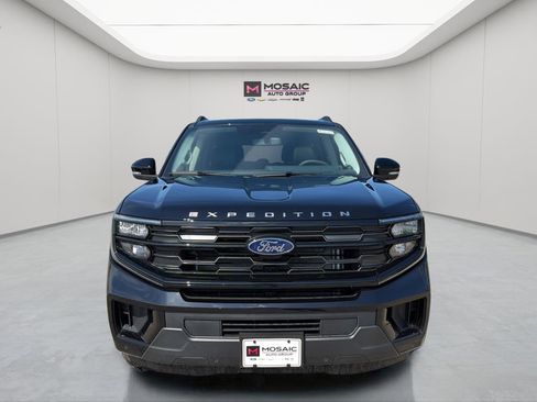 New 2026 Ford Expedition Max Active AWD/4WD image 6