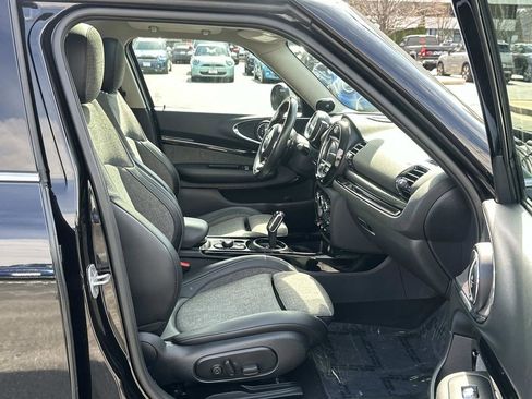 Used 2020 MINI Cooper Clubman S w/ Premium Package image 28