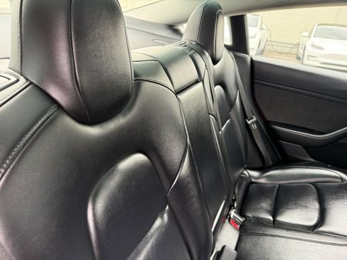Used 2023 Tesla Model 3 Standard Range RWD image 18